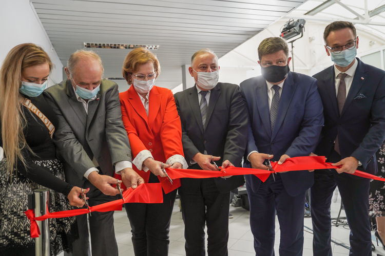 PGE otworzyła centrum szkoleń obok elektrowni.  Ruszyła ''szkoła zawodów przyszłości'' w Rogowcu [FOTO] - Zdjęcie główne