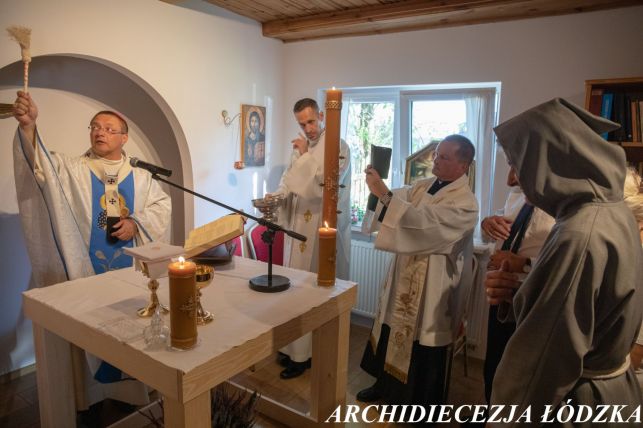 Pod Klukami powstała pustelnia. Kto w niej zamieszka? [FOTO][WIDEO] - Zdjęcie główne