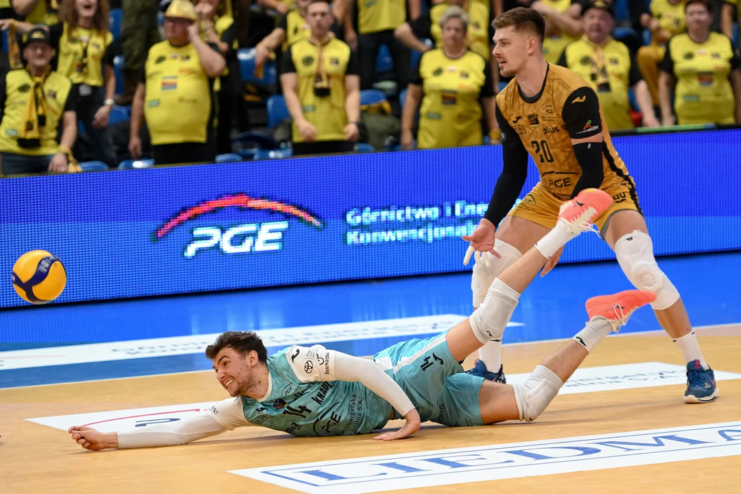 PlusLiga: PGE GiEK Skra rozbita przez Asseco Resovię! - Zdjęcie główne