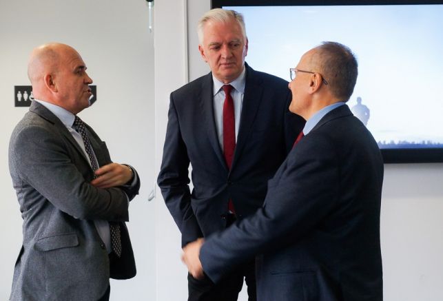 Dariusz Matyśkiewicz z oficjalnym poparciem PiS i Jarosława Gowina [VIDEO] [FOTO] - Zdjęcie główne