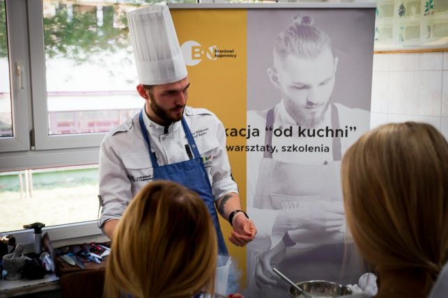 Kiedy nauka trafia do kuchni... Niezwykłe warsztaty w "Ekonomiku" [FOTO][VIDEO] - Zdjęcie główne