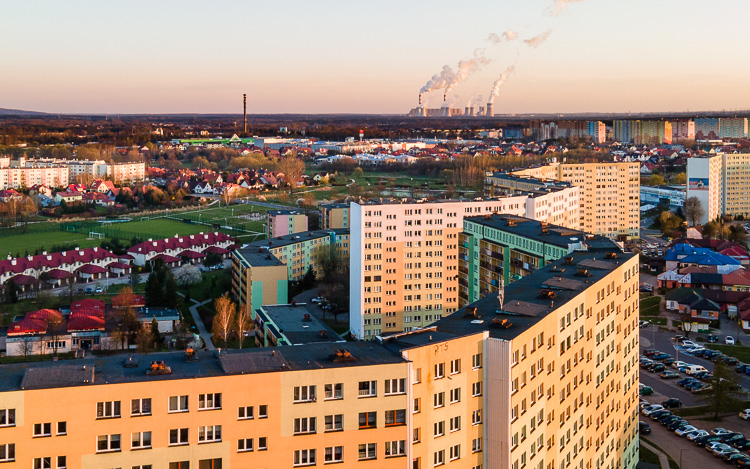 Ruszy budowa ważnej drogi w centrum Bełchatowa. Czy ''skrót'' na Okrzei zlikwiduje korki? - Zdjęcie główne