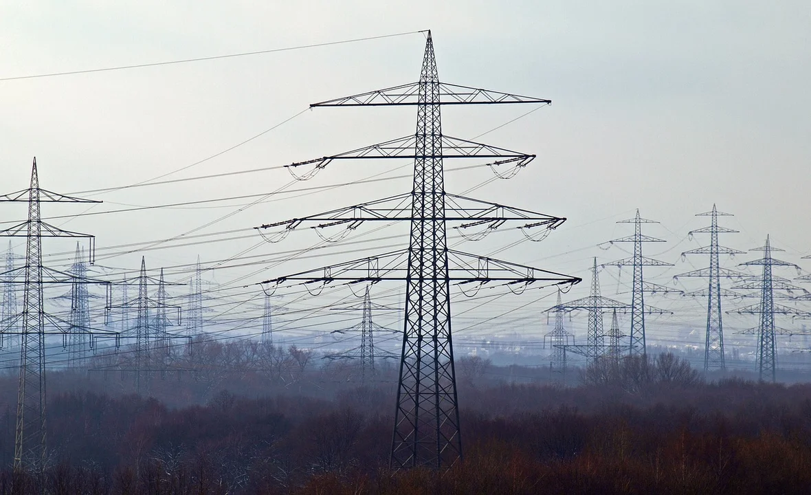 Nie będzie prądu w Bełchatowie. Sprawdź, gdzie i kiedy PGE planuje wyłączenia - Zdjęcie główne