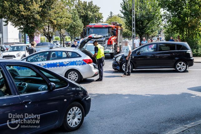 Wypadek w centrum miasta [FOTO] - Zdjęcie główne