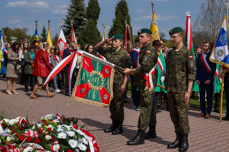 Bełchatowianie świętują 3 Maja. Miejskie obchody rocznicy uchwalenia konstytucji [FOTO] - Zdjęcie główne