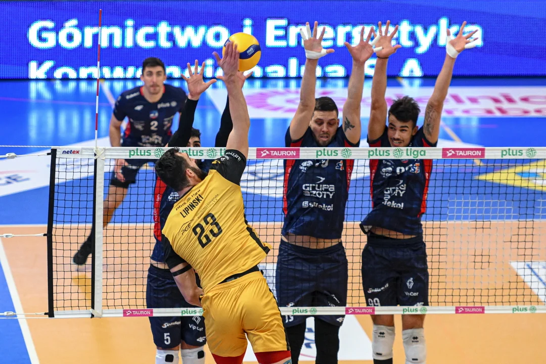 PlusLiga: PGE GiEK Skra Bełchatów zaskoczyła ZAKSĘ! - Zdjęcie główne