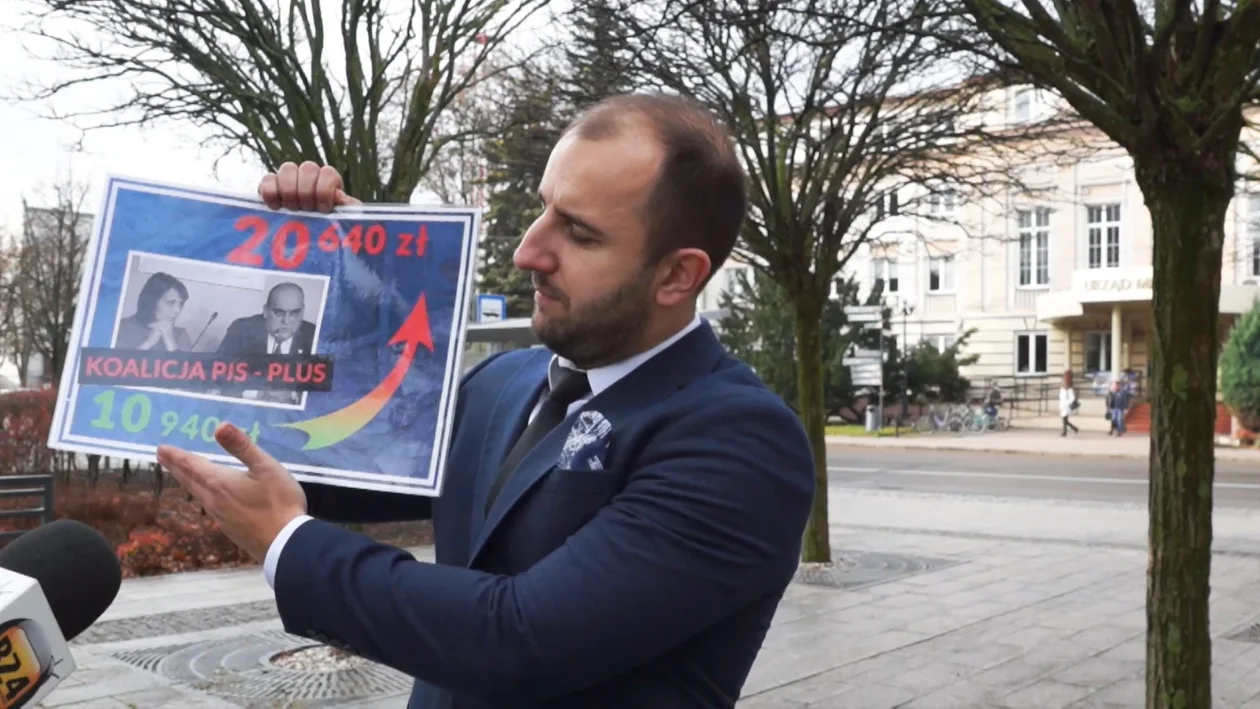 Zachęca bełchatowian do protestu. Chodzi o ostatnie doniesienia z urzędów - Zdjęcie główne