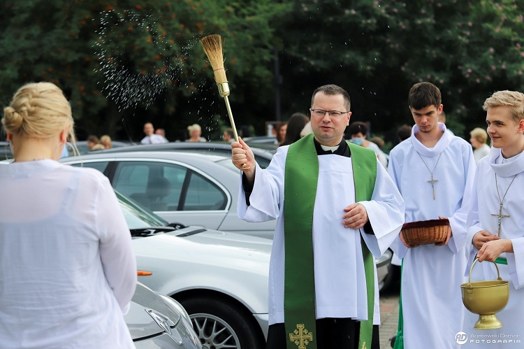 Z parafią na osiedlu Binków pożegnał się ks. Szymon Kierkiewicz