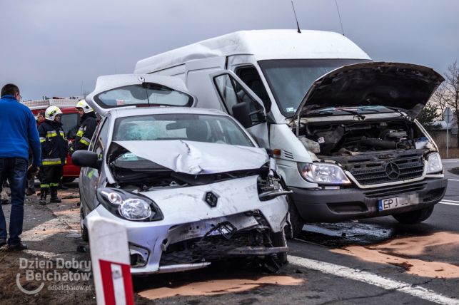 Wypadek pod Szczercowem. Nowe oznakowania nie pomogły [FOTO] - Zdjęcie główne