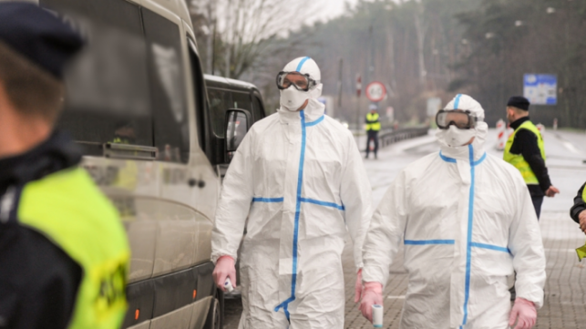 Bełchatowianin z podejrzeniem koronawirusa. Kilkadziesiąt osób w powiecie pod nadzorem epidemiologicznym - Zdjęcie główne