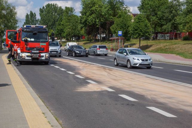 Zderzenie na Binkowie. Dziecko pod opieką lekarzy [FOTO] - Zdjęcie główne