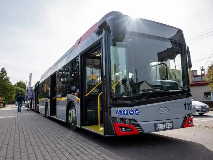 Dobre wieści dla mieszkańców w sprawie linii autobusowej. Ile osób skorzystało z udogodnienia? - Zdjęcie główne