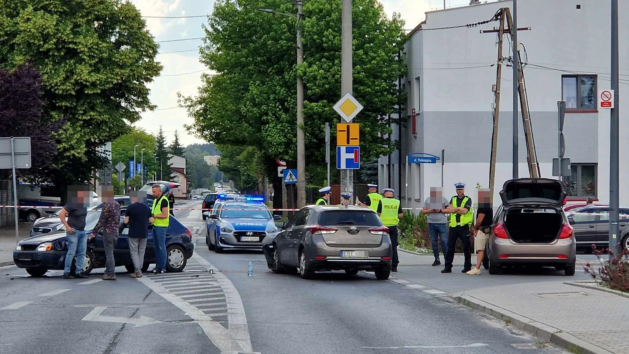 Strzelanina i pościg w centrum Bełchatowa. Jedna osoba ranna - Zdjęcie główne