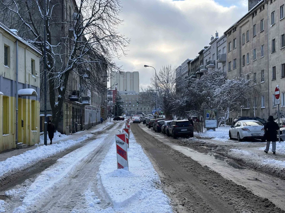 Kolejny etap remontu ulicy Sterlinga w Łodzi rozpoczęty