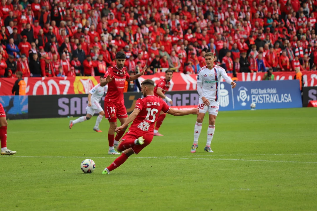 Mecz Widzew - Raków Częstochowa