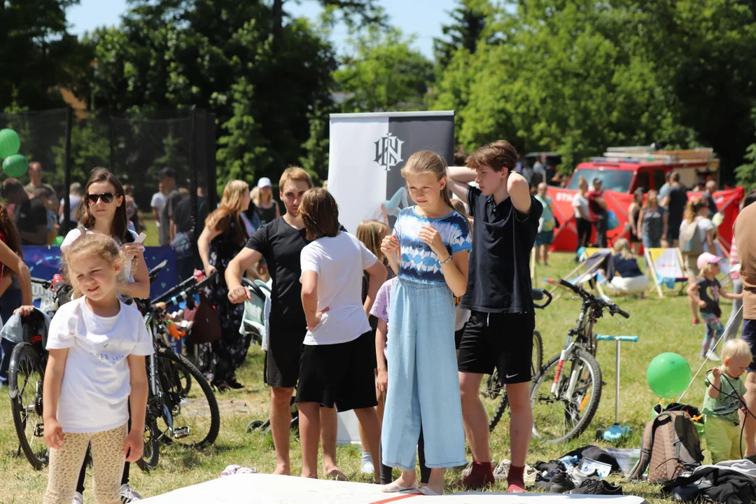 Piknik rodzinny z okazji dnia dziecka na Młynku w Łodzi