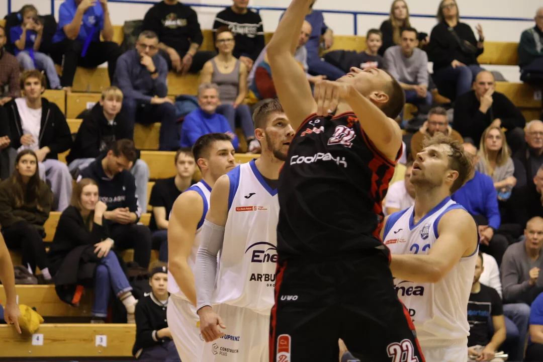Enea Basket Poznań przegrywa na własnym parkiecie