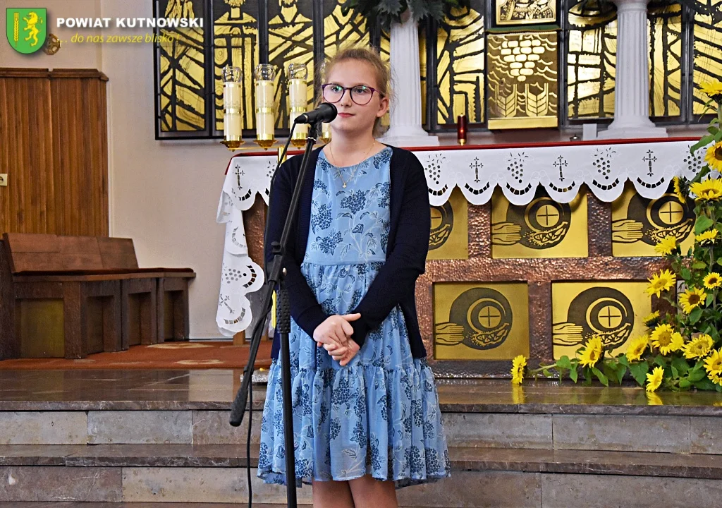 W Bedlnie odbył się koncert galowy II Powiatowego Festiwalu Piosenki Religijnej