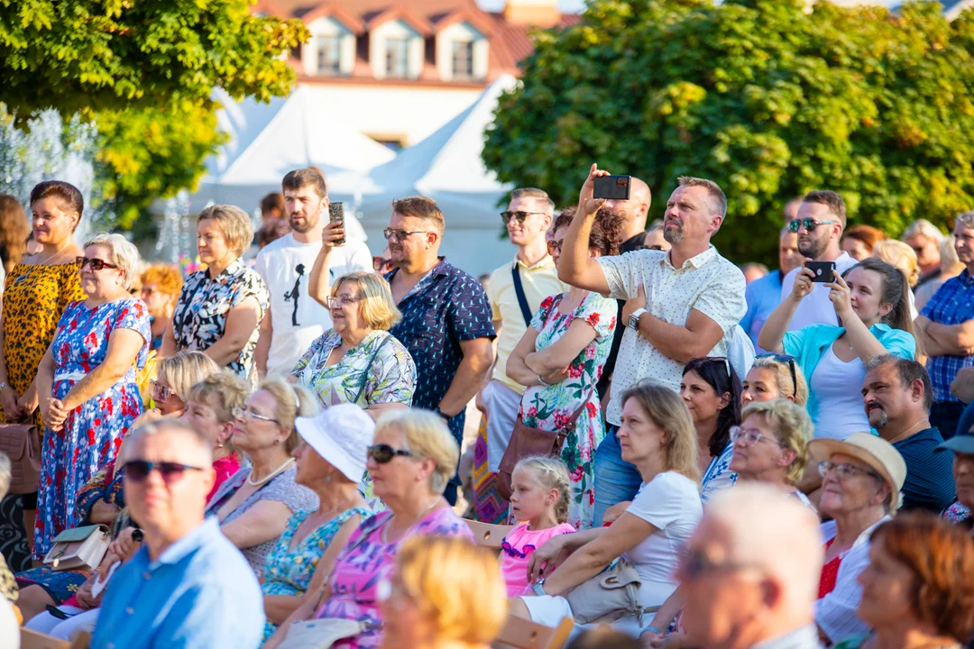 Muzyczny maraton na Święcie Róży. Centrum Kutna tętni życiem