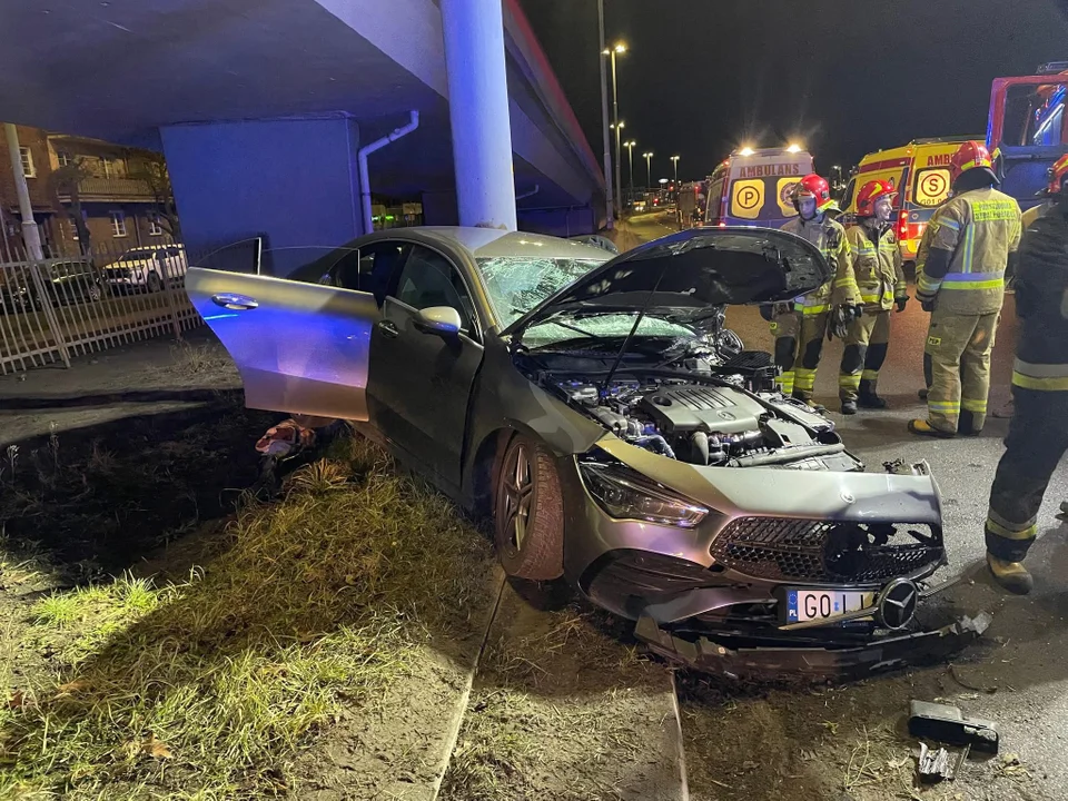 Poważny wypadek w Gdańsku. Cztery osoby trafiły do szpitala - Zdjęcie główne