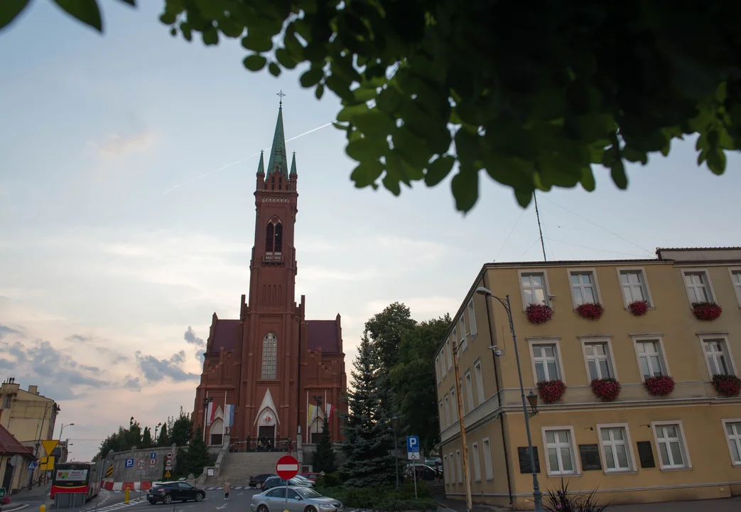 Kolejny etap prac w zgierskiej farze zakończony. Co kryje w sobie stary kościół pw. św. Katarzyny w Zgierzu? [galeria]