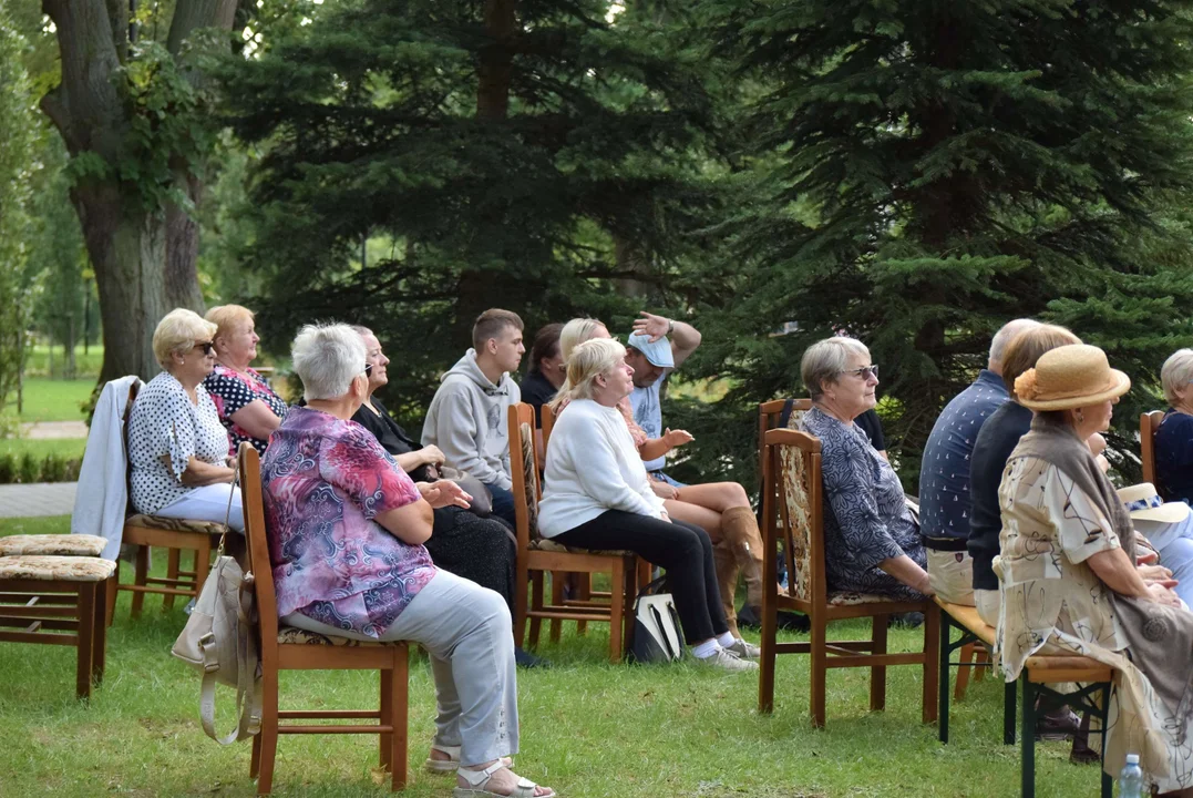 Muzyczne spotkania z wędką w Dzierżąznej