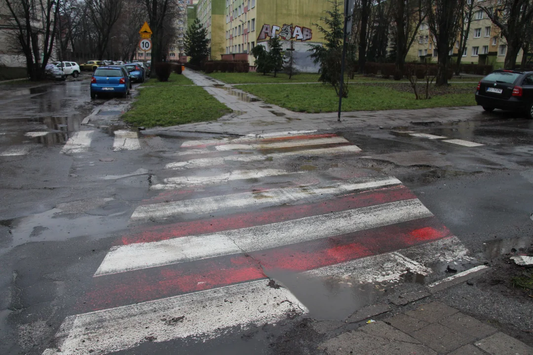 Kierowcy czekają na remont ulicy Leczniczej w Łodzi