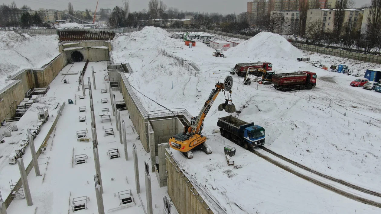 Budowa tunelu kolejowego pod Łodzią - stan na 15 stycznia 2024 r.