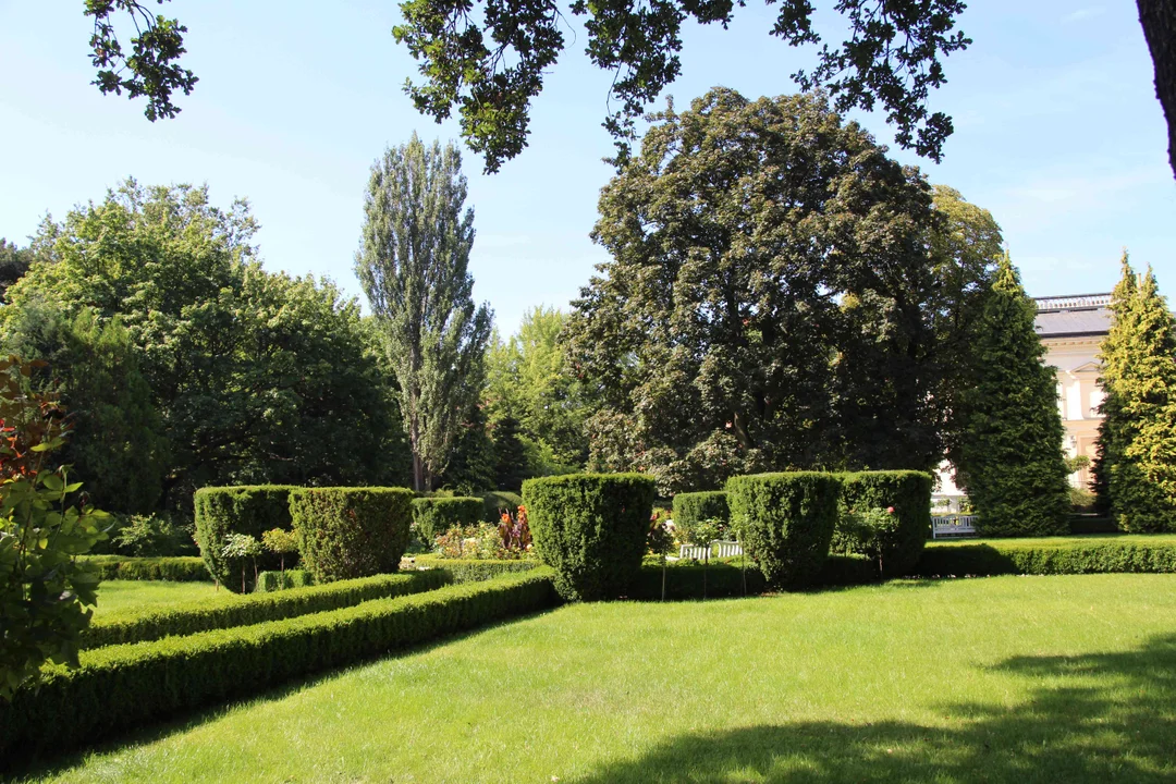 Zachwycający ogród Muzeum Pałacu Herbsta