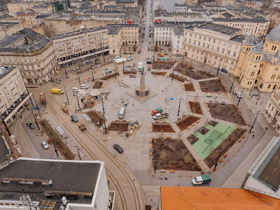 Koniec remontu placu Wolności w Łodzi