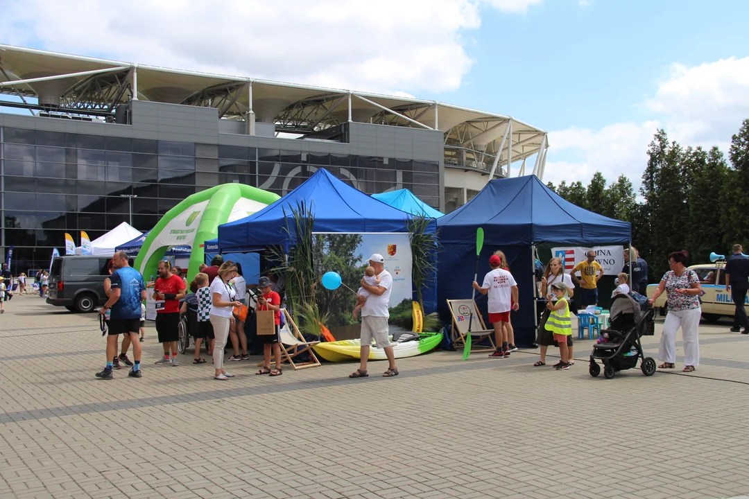 Piknik rodzinny "Bezpieczne Wakacje z Mundurem" pod Atlas Areną