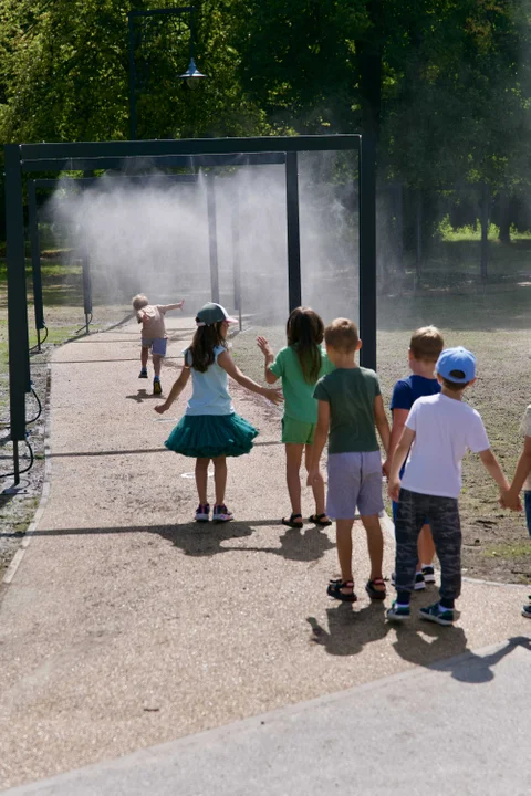 Plac zabaw na Zdrowiu został rozbudowany