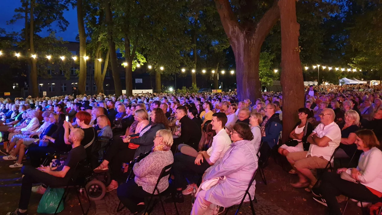 Kabaret Moralnego Niepokoju na Księżym Młynie