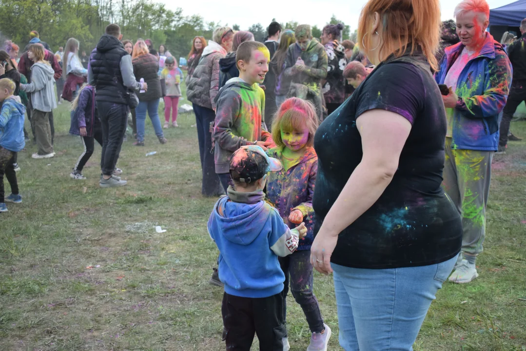 Holi Święto Kolorów na Stawach Jana w maju
