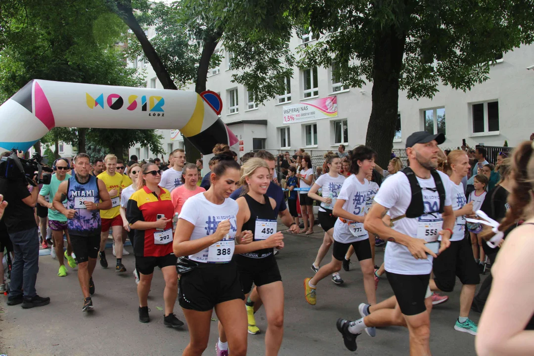 XI edycja biegu "Daj piątaka na dzieciaka"