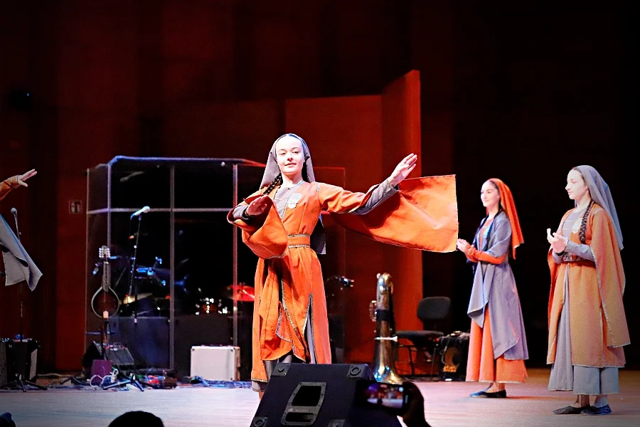 Koncert Karoliny Lizer zamyka tegoroczną edycję "Folkowych Inspiracji"