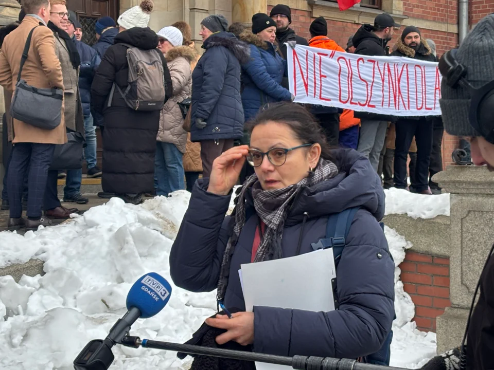 Jedna dzielnica, wiele emocji. Mieszkańcy Olszynki wyszli na ulicę