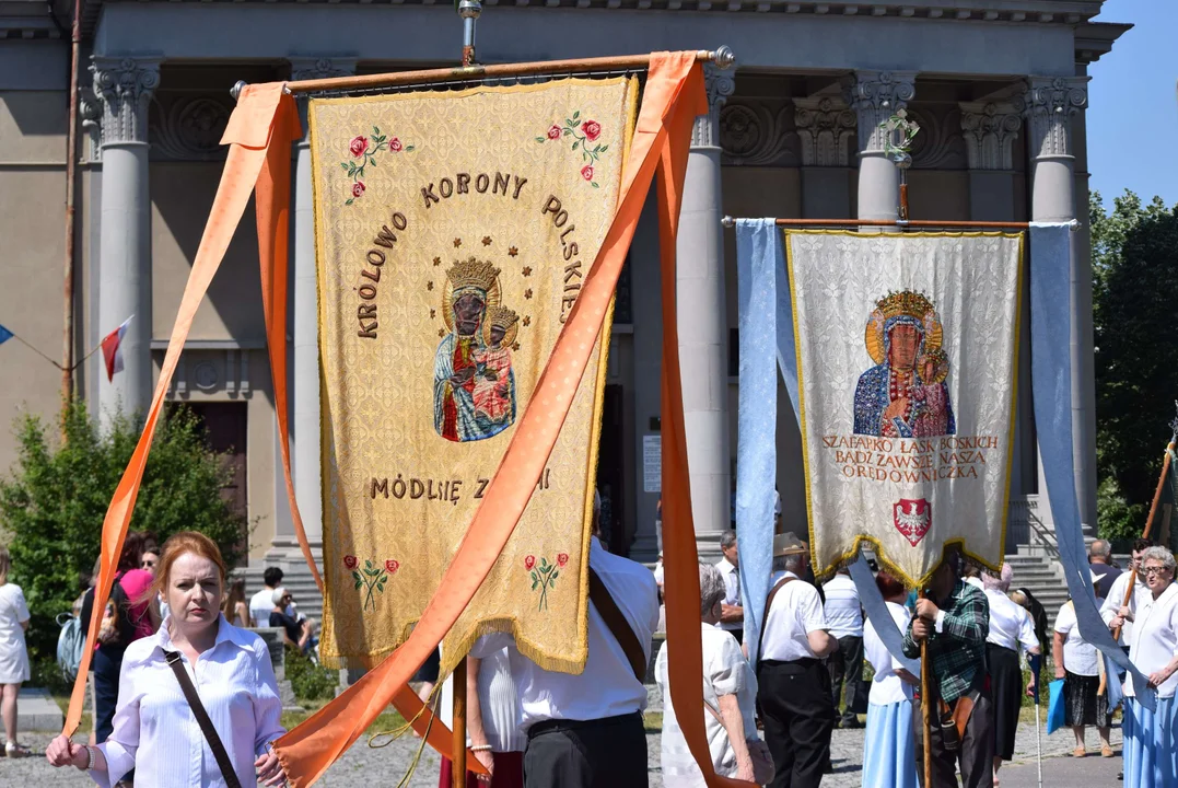 Procesje Bożego Ciała przeszły ulicami Łodzi