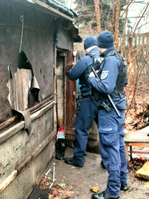 pustostan policja interwencja Piotrków