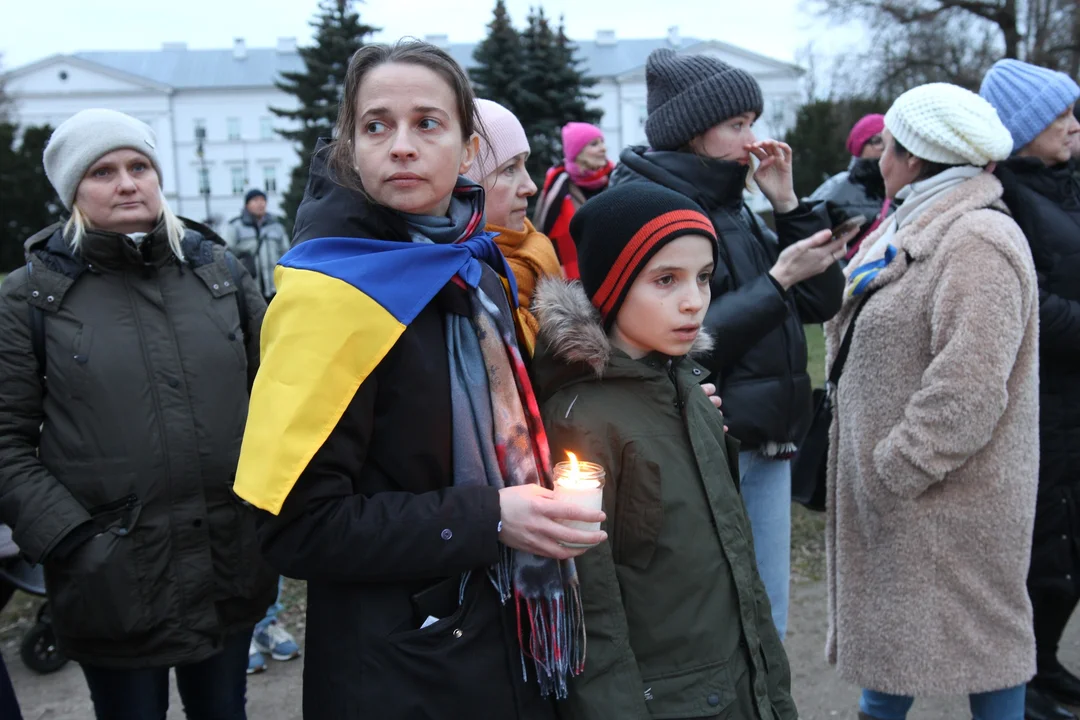 Kwadrans milczenia dla poległych obrońców Ukrainy [ZDJĘCIA] - Zdjęcie główne