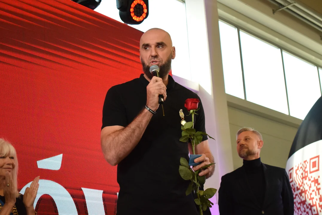 Marcin Gortat z Orderem Uśmiechu