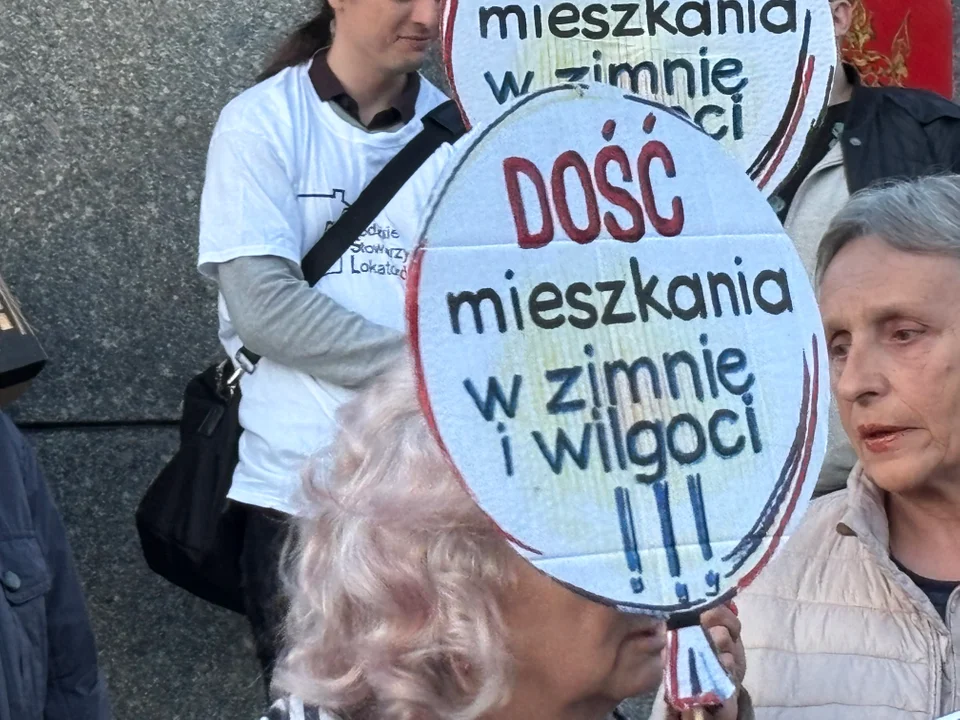 Manifestacja Łódzkiego Stowarzyszenia Lokatorów