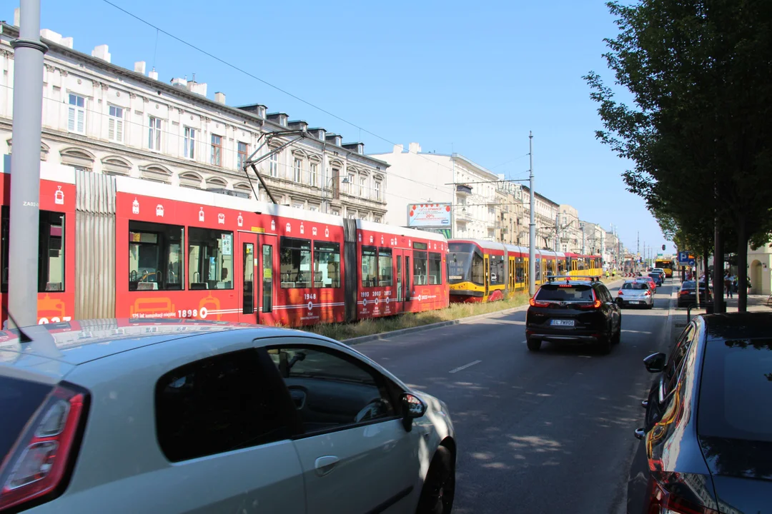 Utrudnienia po wykolejeniu tramwaju w Łodzi