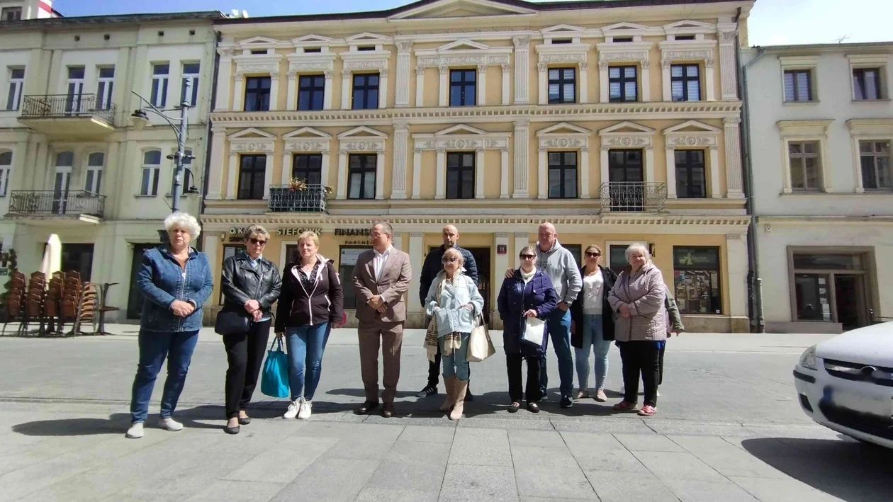 Stowarzyszenie lokatorów łódzkich kamienic walczyło w sądzie z nieuczciwymi podwyżkami czynszu. Co zwojowali? [ZDJĘCIA] - Zdjęcie główne