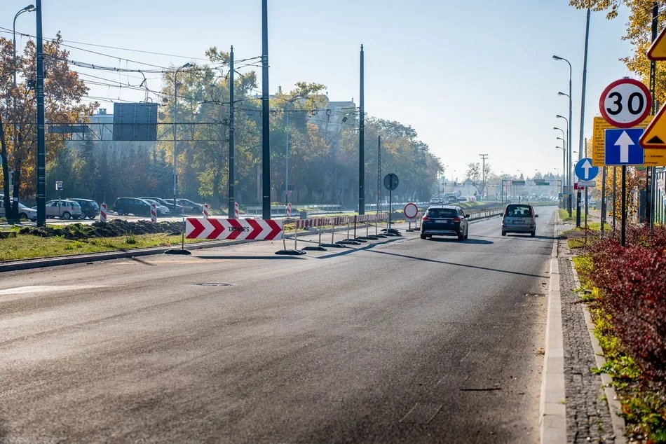 Trwa remont kolejnego odcinka alei Śmigłego-Rydza