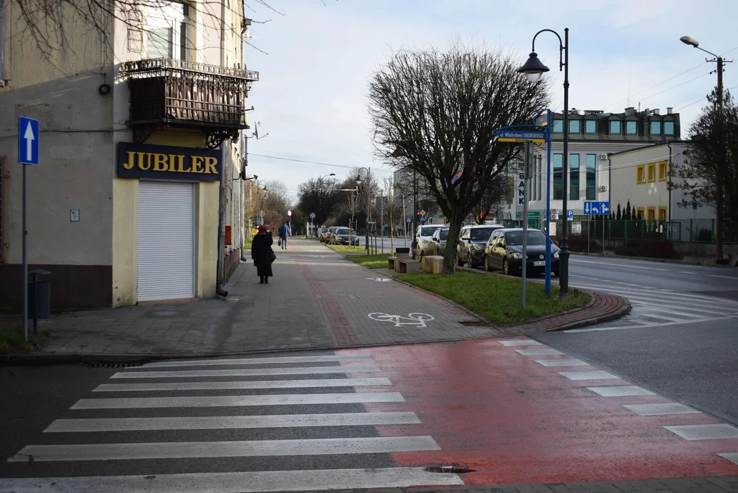 Remont chodnika przy ulicy Długiej w Zgierzu