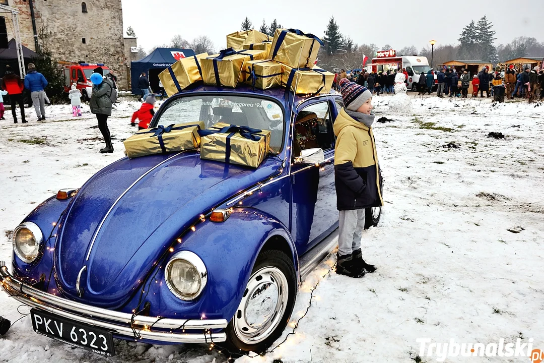 Jarmark Bożonarodzeniowy 2023 w Sulejowie. Tłumy mieszkańców i magia świąt