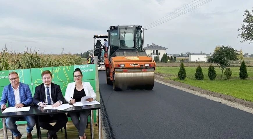 Wyremontują drogę pod Kutnem. To inwestycja za ponad milion złotych [FOTO] - Zdjęcie główne