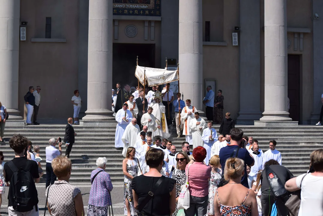 Procesje Bożego Ciała przeszły ulicami Łodzi