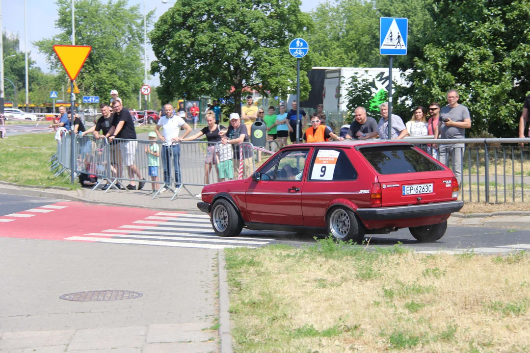 Gaz do dechy! Rajdowcy dali czadu na ulicach Łodzi